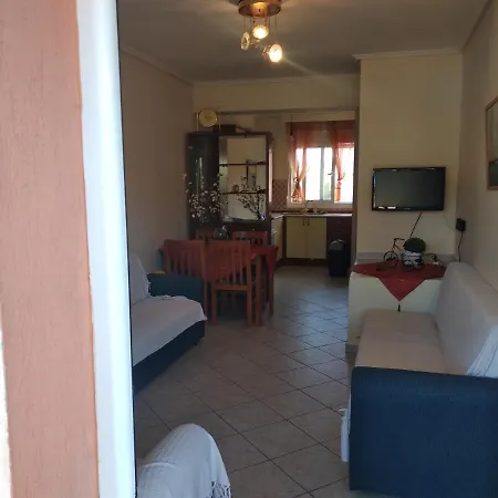 Fouli Maisonette Ferienhaus Psakoudia