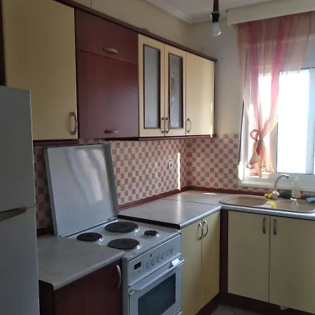 Fouli Maisonette