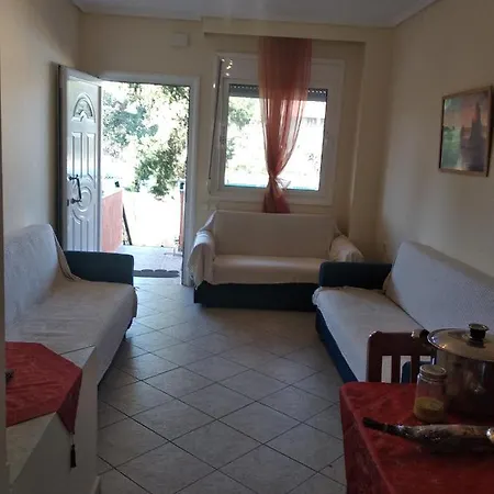 Fouli Maisonette Ferienhaus Psakoudia